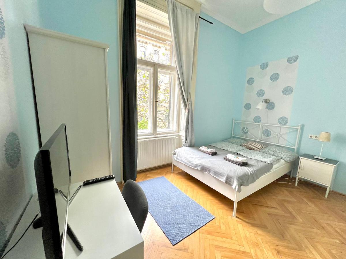 Jazzy Vibes Parliament Rooms And Ensuites Budapest Exterior foto